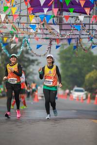 BIB: 4542
                            <button type="button" onclick="openModal(9857176)" class="btn btn-primary btn-sm float-right btn-popup" data-toggle="modal" data-target=".modal-high-quality">
                        <i class="fas fa-shopping-cart"></i> Add to Cart
                    </button>
                                            <button type="button" onclick="isThisMe(9857176, true)" class="btn btn-success btn-sm float-right btn-popup btn-isme hidden" data-toggle="tooltip" data-placement="bottom" title="นี่คือรูปของคุณใช่ไหม คลิกที่นี่เพื่อเอาเข้าอัลบั้ม">
                        <i class="fas fa-plus"></i> Add to album
                    </button>
                    <button type="button" onclick="isThisMe(9857176, false)" class="btn btn-warning btn-sm float-right btn-popup btn-isnotme hidden">
                        <i class="fas fa-ban"></i> Remove from album
                    </button>